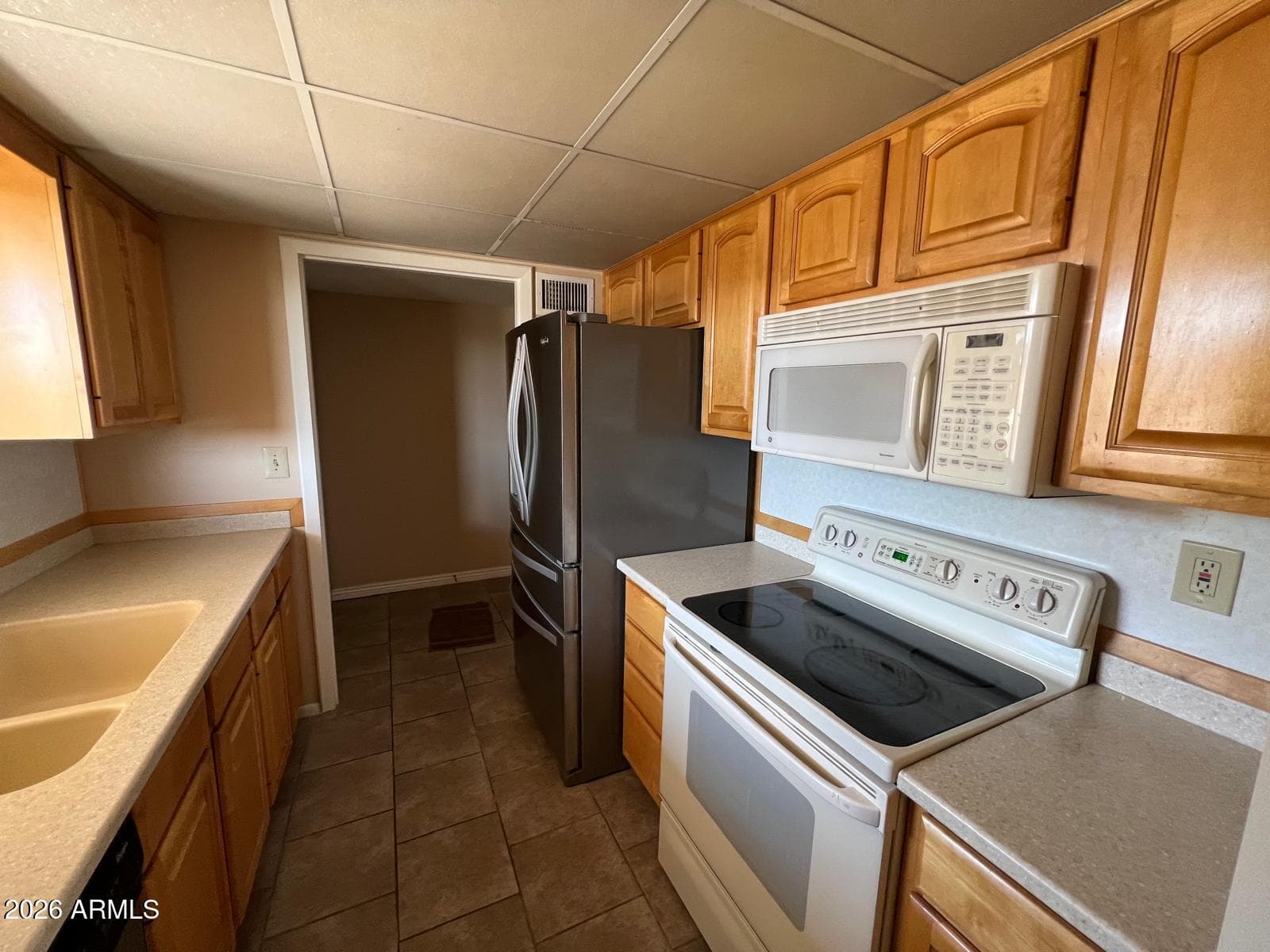 13621 N 98TH Avenue F, Sun City, AZ 85351 — photo 5 of 27