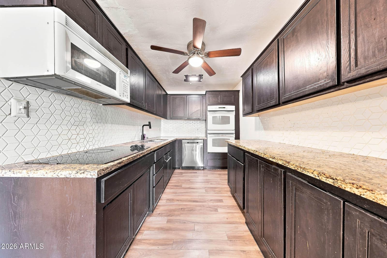 304 W MCNEIL Street, Phoenix, AZ 85041 — photo 16 of 78
