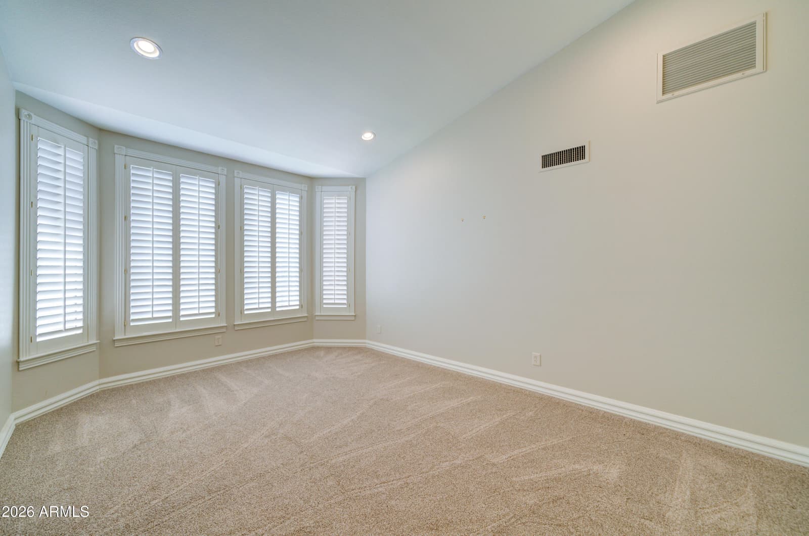 3828 E DARTMOUTH Street, Mesa, AZ 85205 — photo 9 of 57