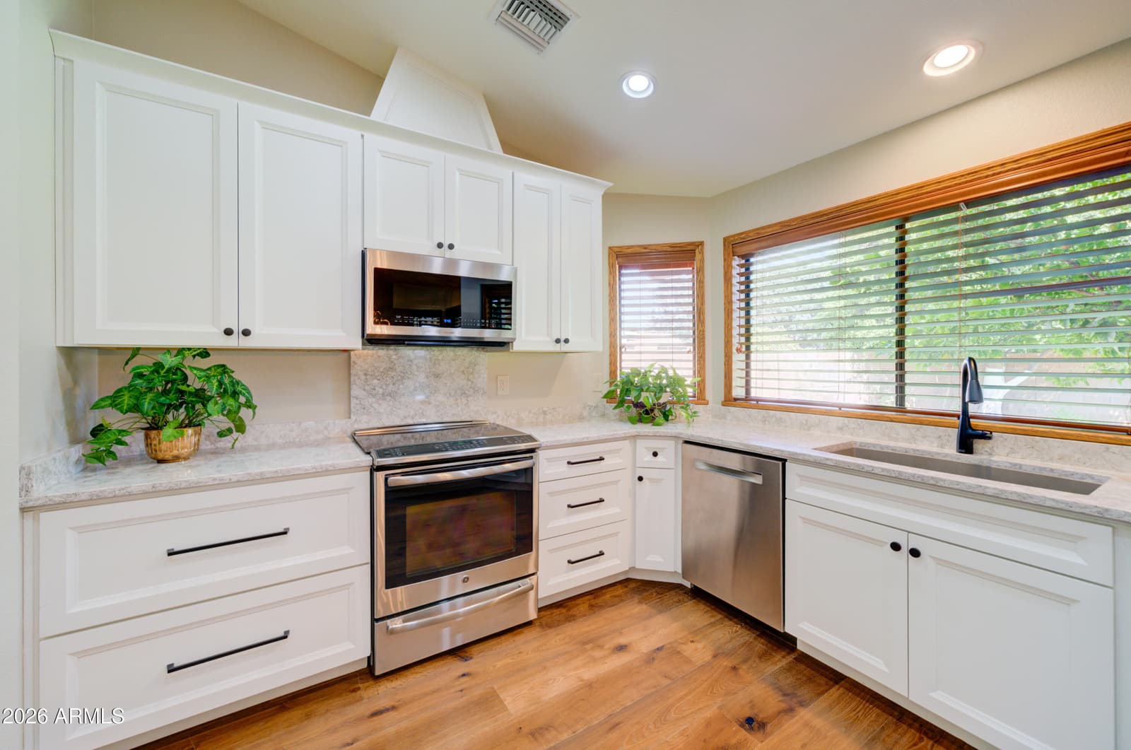 3828 E DARTMOUTH Street, Mesa, AZ 85205 — photo 15 of 57