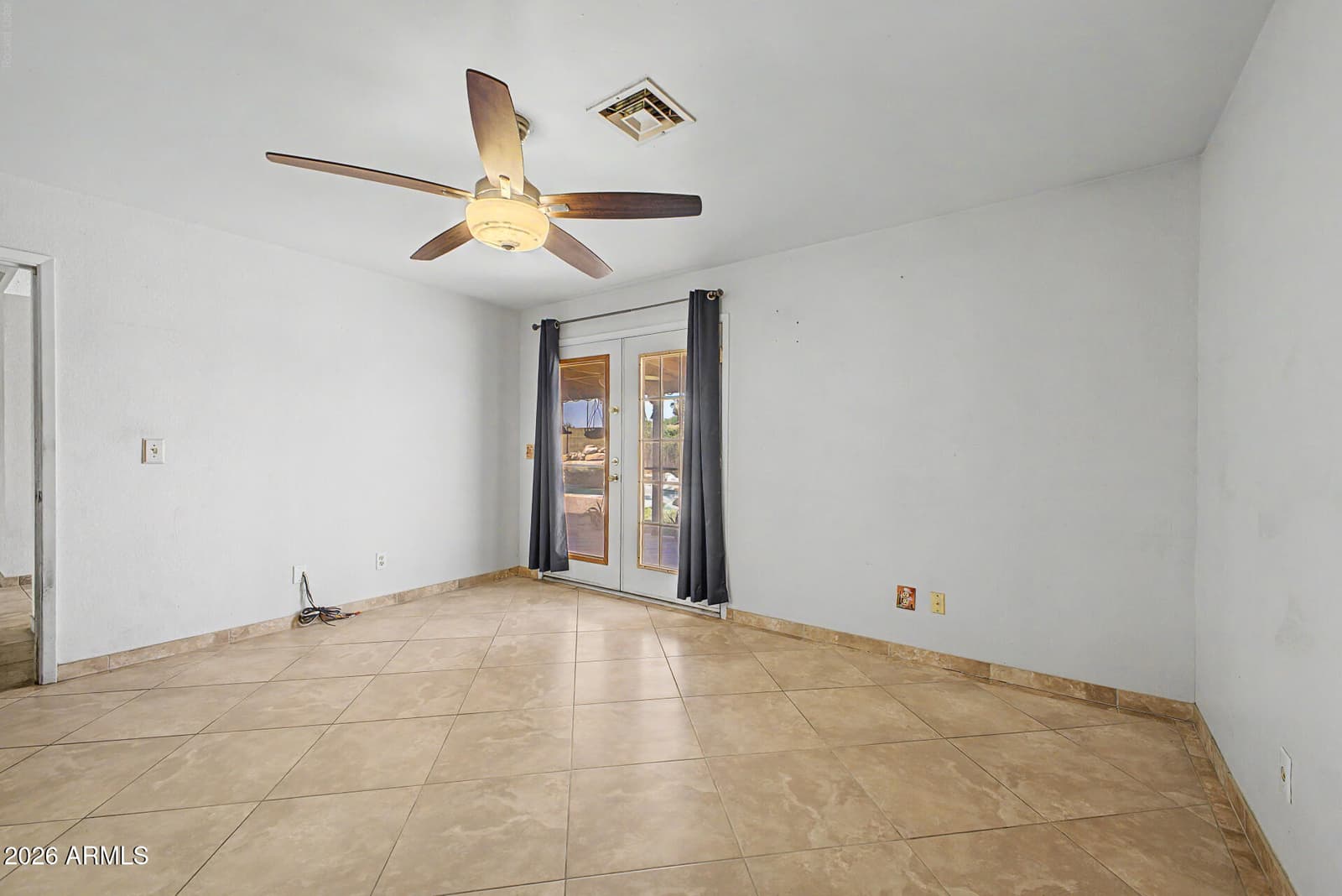 2402 E CARMEL Avenue, Mesa, AZ 85204 — photo 12 of 26