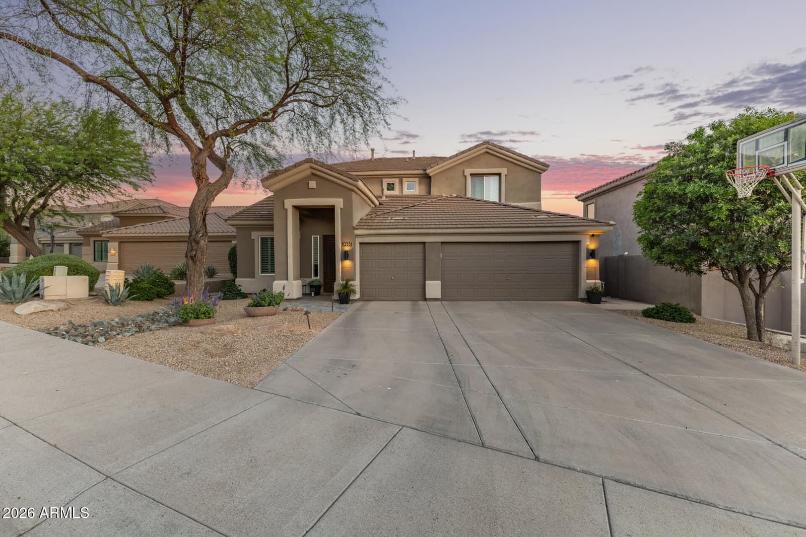10531 E CONIESON Road, Scottsdale, AZ 85255 — photo 2 of 48
