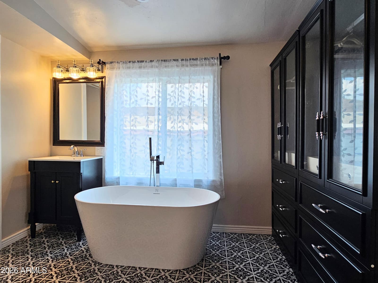 210 C Street, Bisbee, AZ 85603 — photo 14 of 32