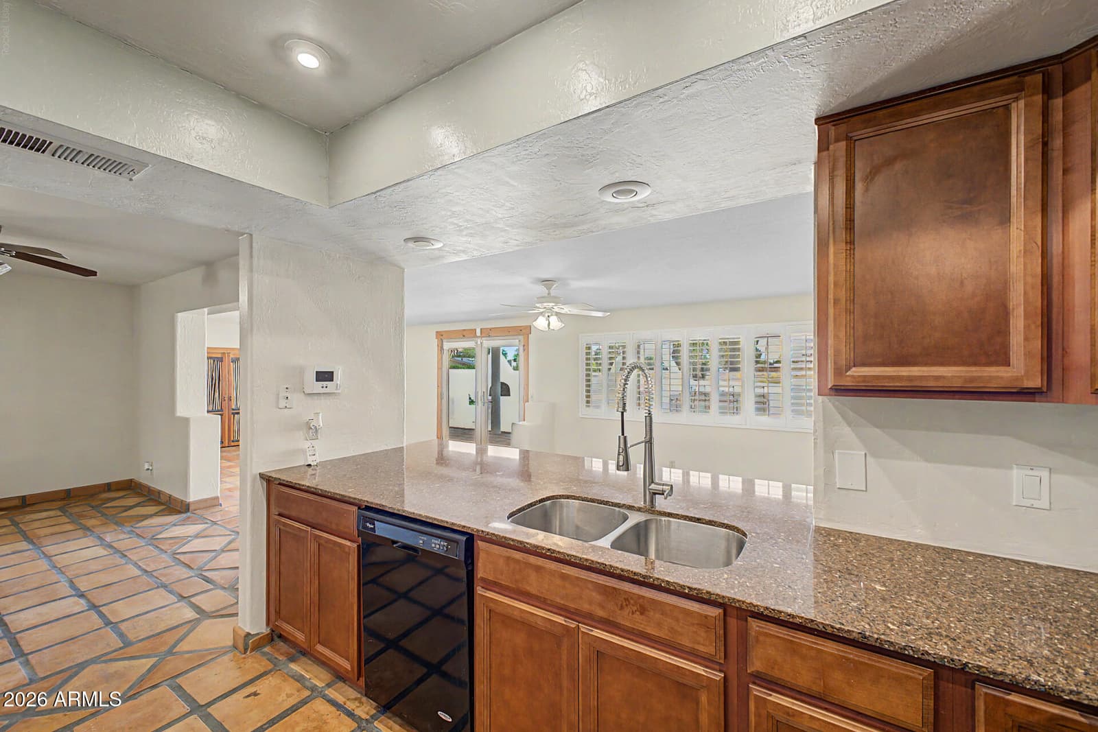 2075 E CAIRO Drive, Tempe, AZ 85282 — photo 17 of 30