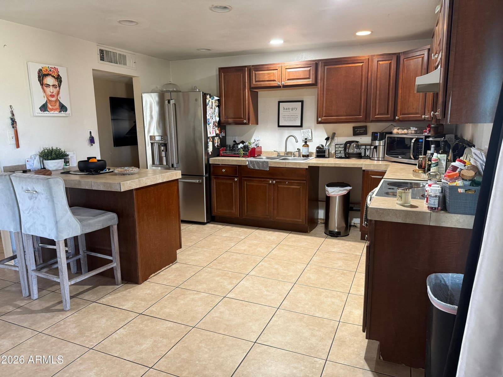 4820 N 73RD Avenue, Phoenix, AZ 85033 — photo 3 of 22