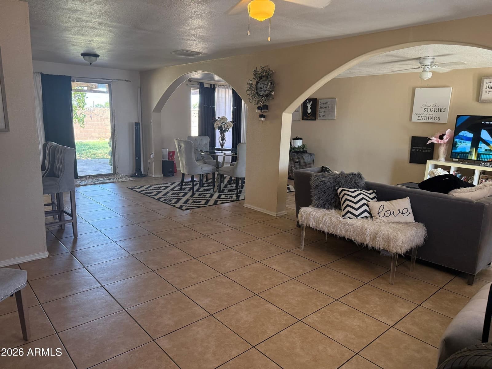 4820 N 73RD Avenue, Phoenix, AZ 85033 — photo 7 of 22