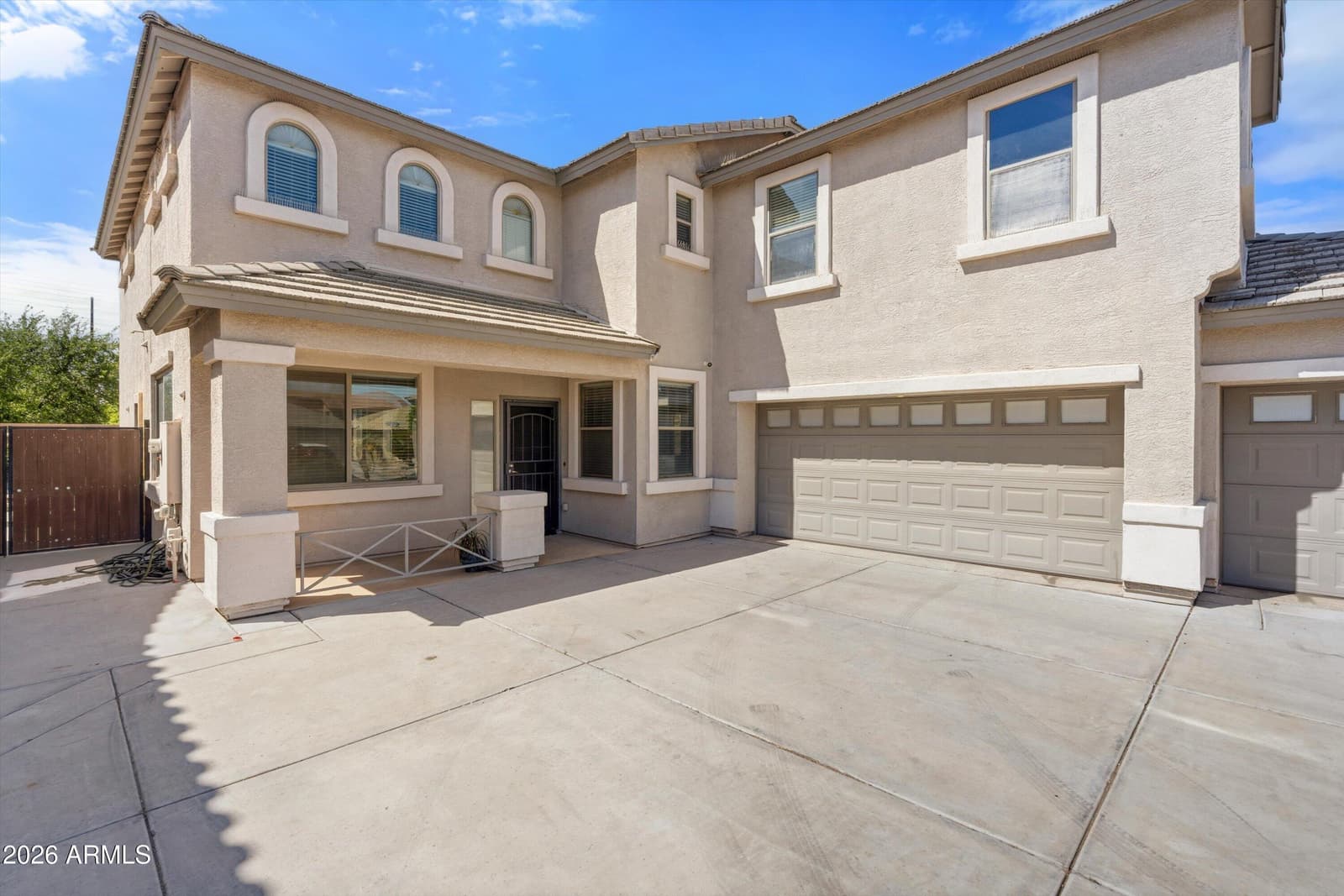 5661 W DESERT JEWEL Drive, Glendale, AZ 85302 — photo 7 of 51