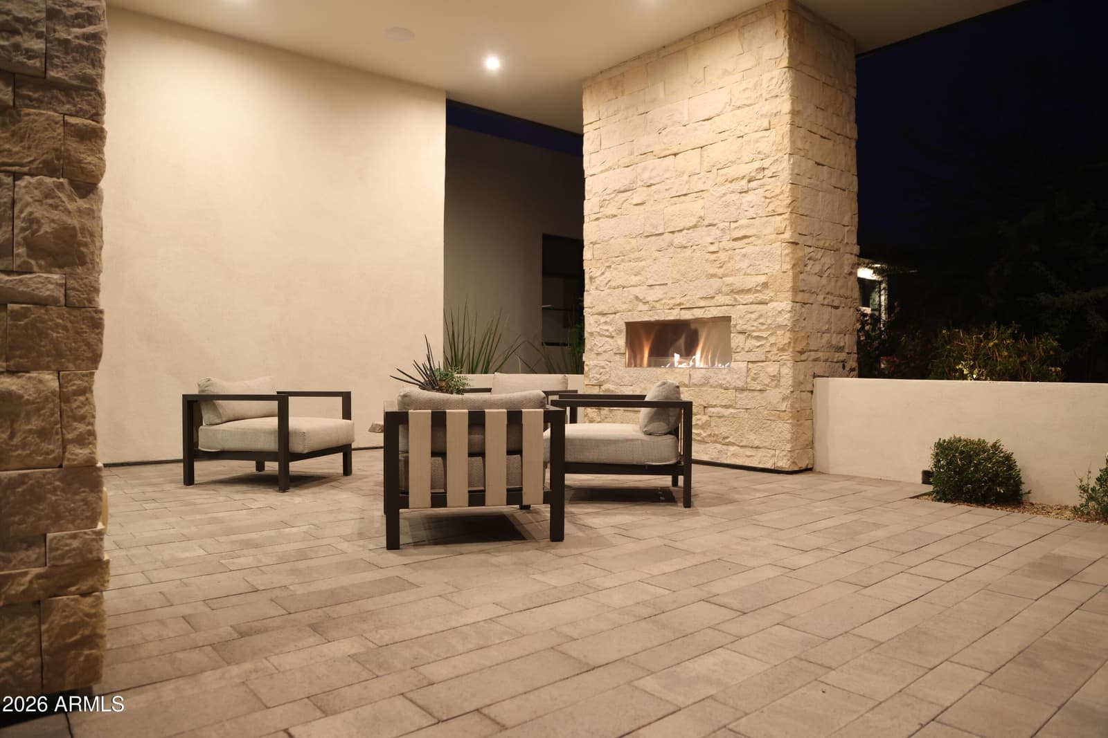 4822 E PALOMINO Road, Phoenix, AZ 85018 — photo 34 of 42