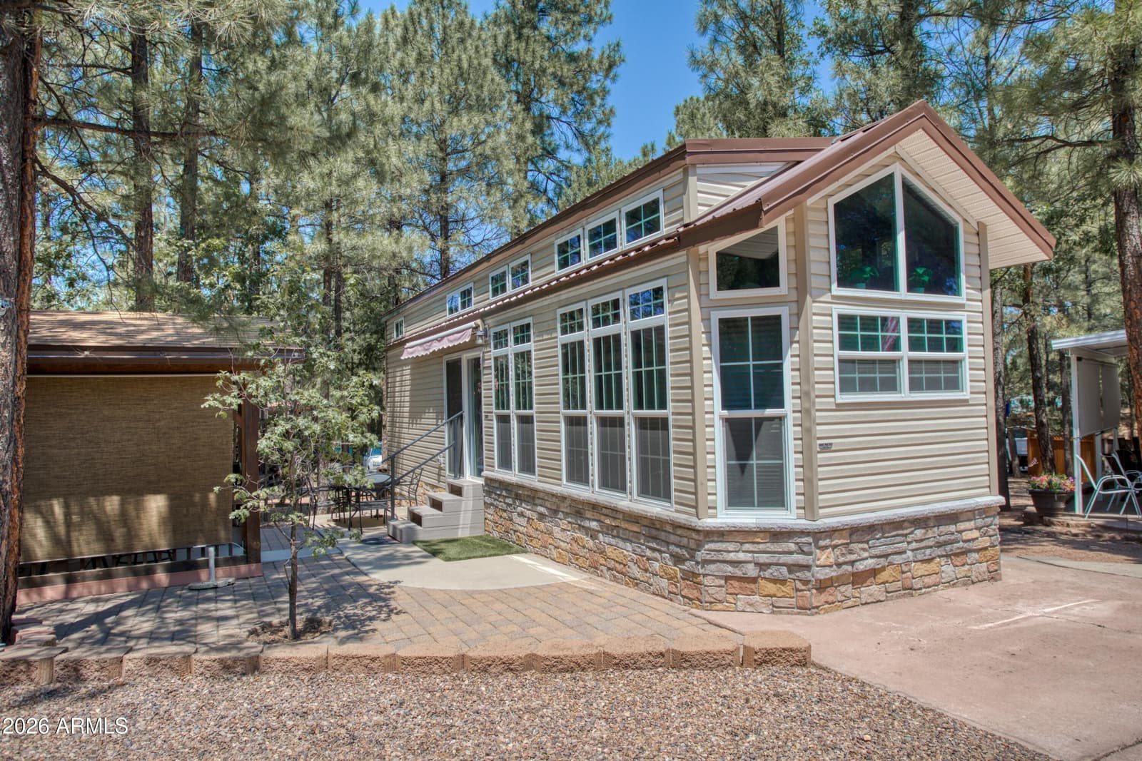 2240 E TENDER FOOT Trail, Show Low, AZ 85901 — photo 1 of 13