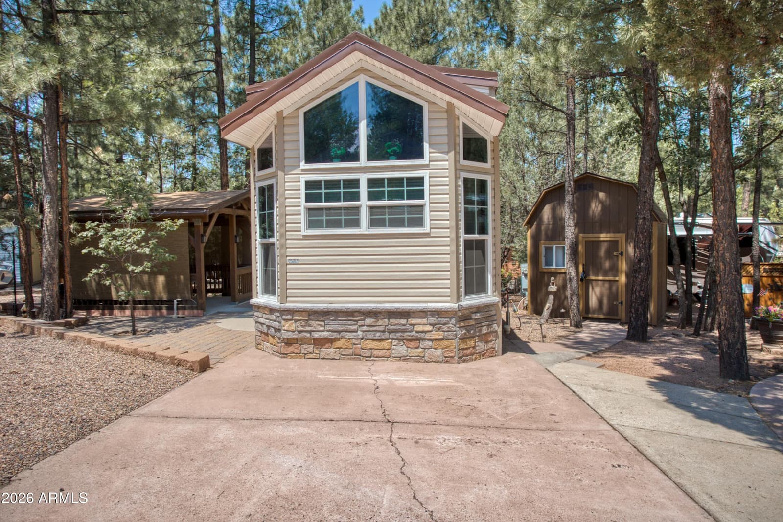 2240 E TENDER FOOT Trail, Show Low, AZ 85901 — photo 2 of 13