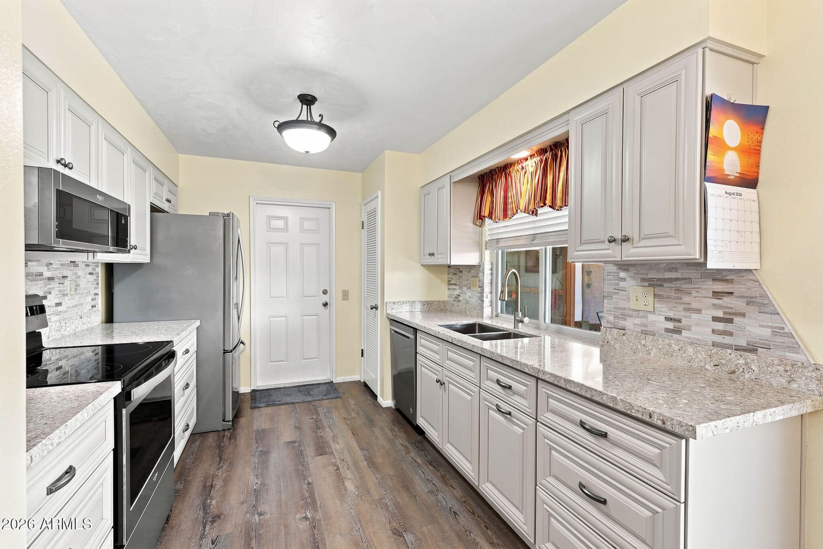 10534 W TUMBLEWOOD Drive, Sun City, AZ 85351 — photo 15 of 33