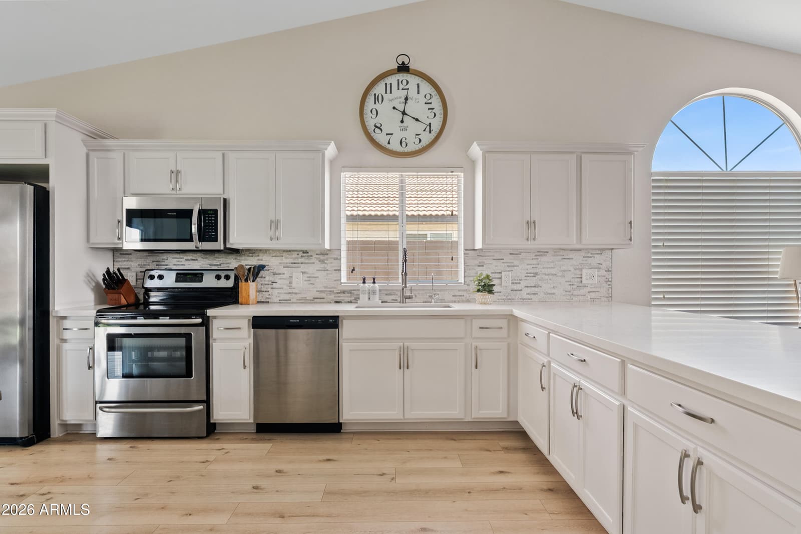 11240 E RAMONA Avenue, Mesa, AZ 85212 — photo 13 of 43