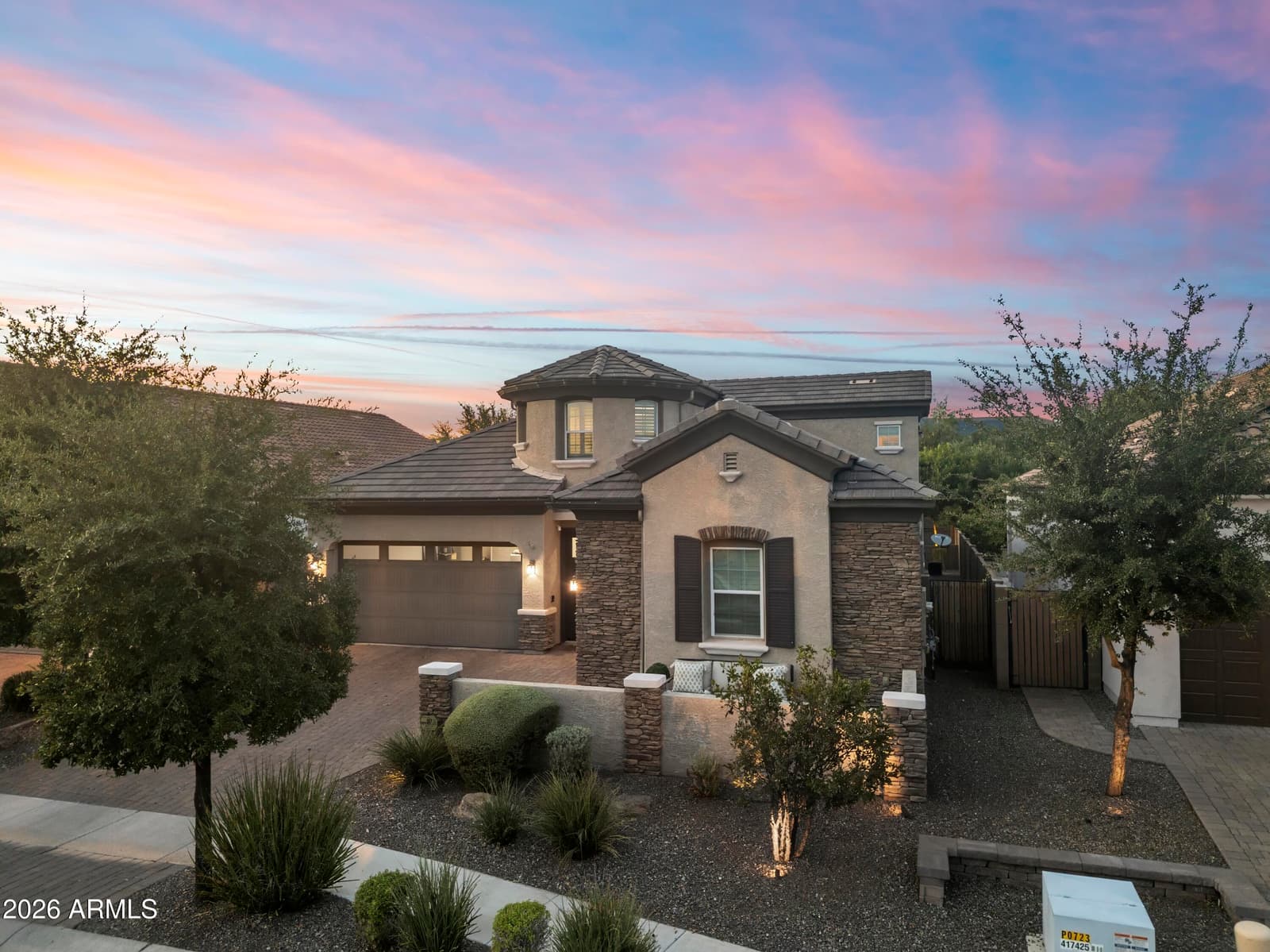 2922 E MINNEZONA Avenue, Phoenix, AZ 85016 — photo 1 of 45