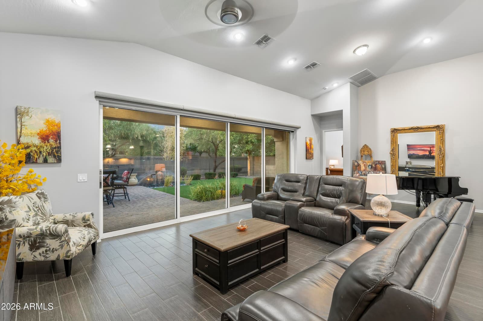 2922 E MINNEZONA Avenue, Phoenix, AZ 85016 — photo 14 of 45