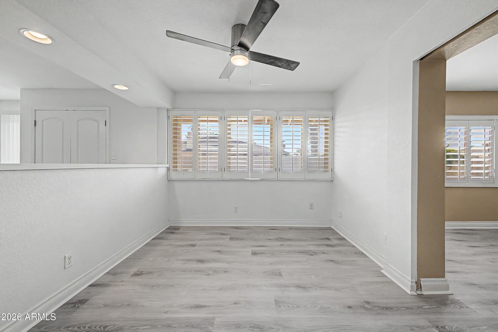 508 E SAGEBRUSH Street, Litchfield Park, AZ 85340 — photo 15 of 41