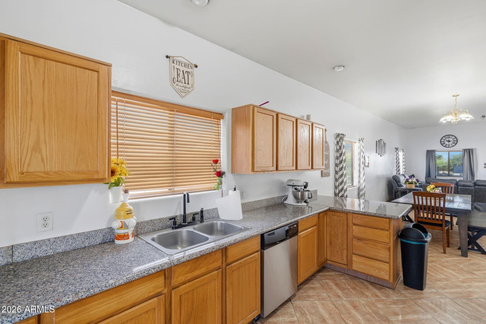 3105 W CENTURY Drive, Benson, AZ 85602 — photo 11 of 36