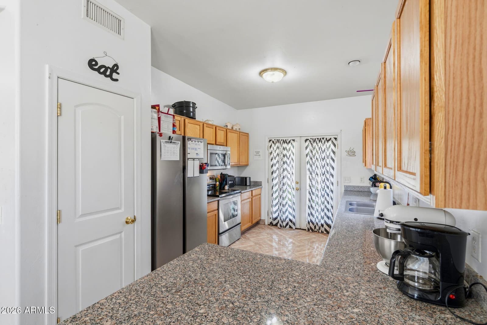 3105 W CENTURY Drive, Benson, AZ 85602 — photo 9 of 36
