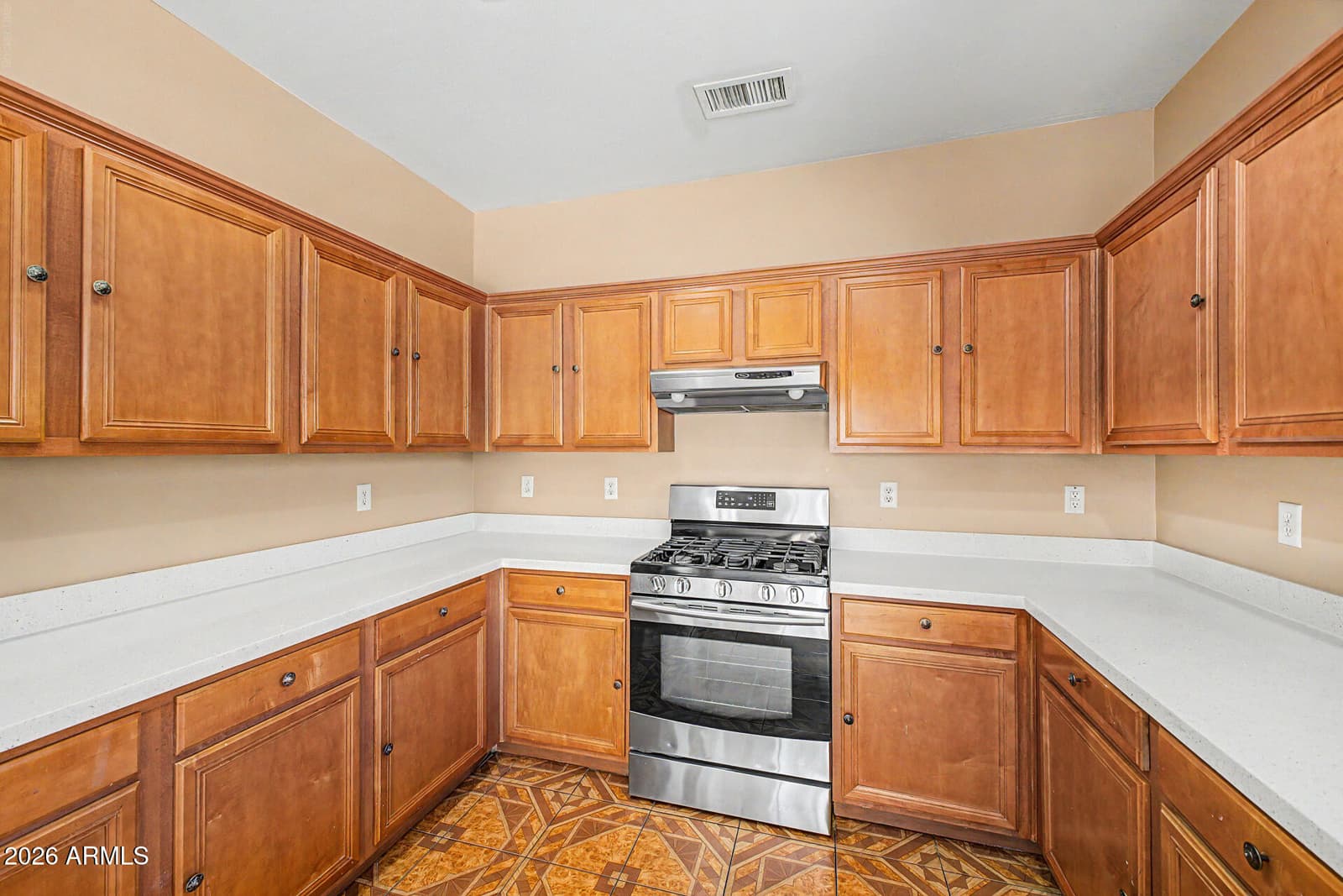 5329 W LA SALLE Street, Laveen, AZ 85339 — photo 18 of 38