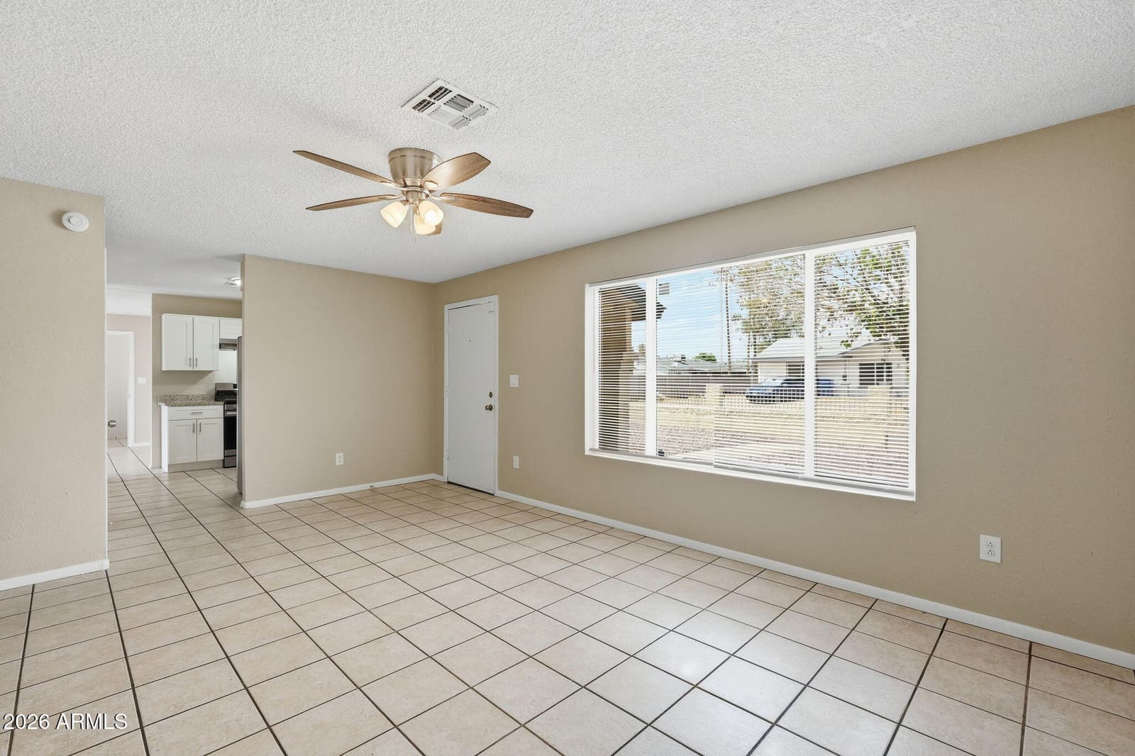 5417 W PALM Lane, Phoenix, AZ 85035 — photo 5 of 34