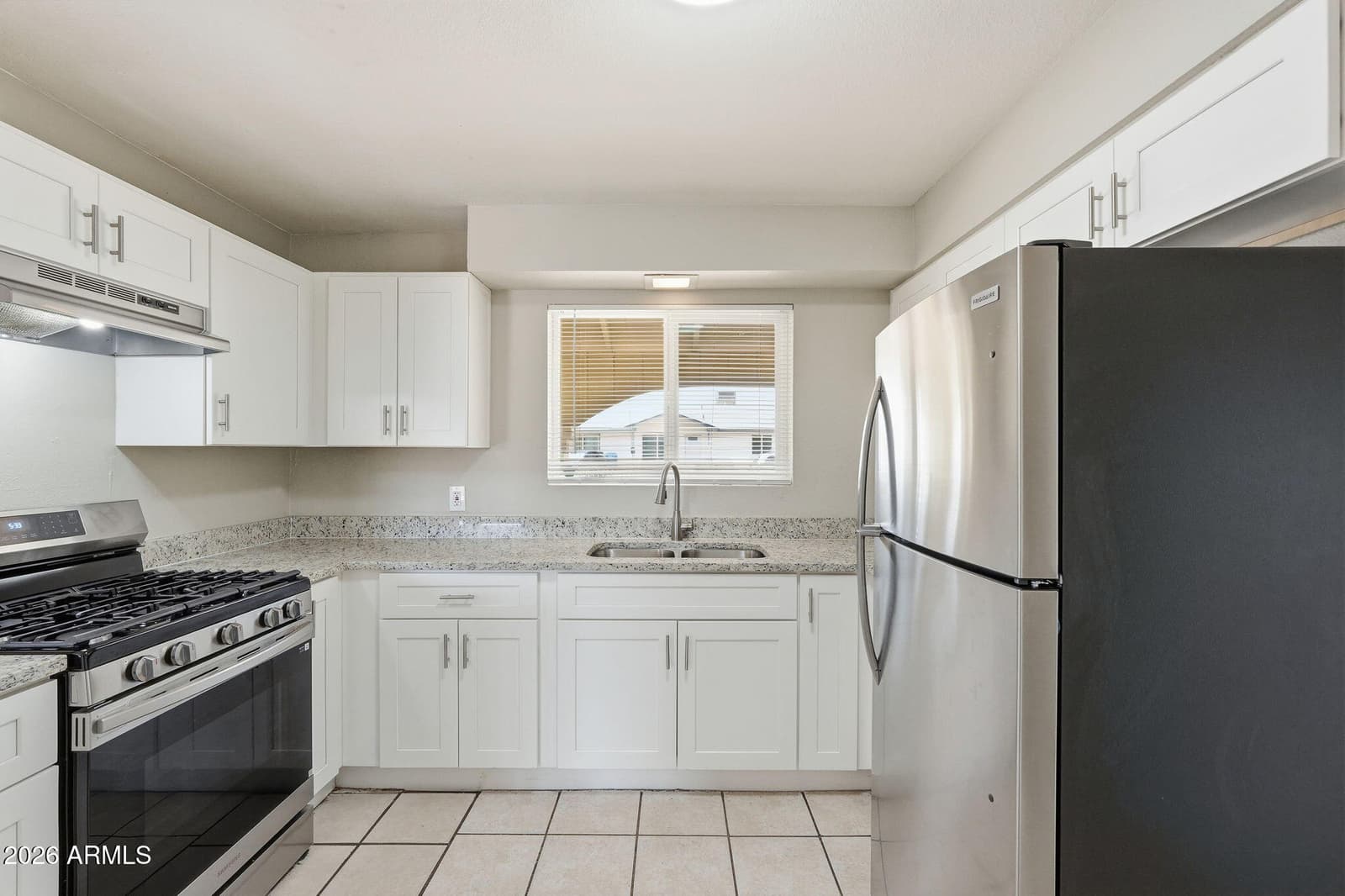5417 W PALM Lane, Phoenix, AZ 85035 — photo 10 of 34