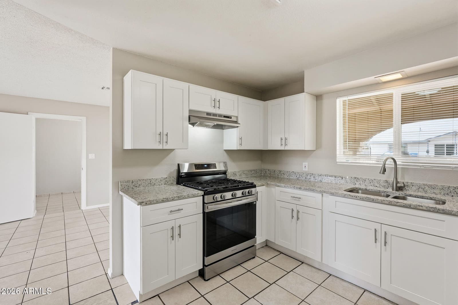 5417 W PALM Lane, Phoenix, AZ 85035 — photo 12 of 34