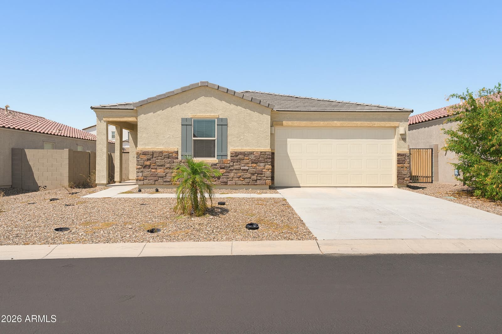 18400 E DONATO Drive, Gold Canyon, AZ 85118 — photo 1 of 41