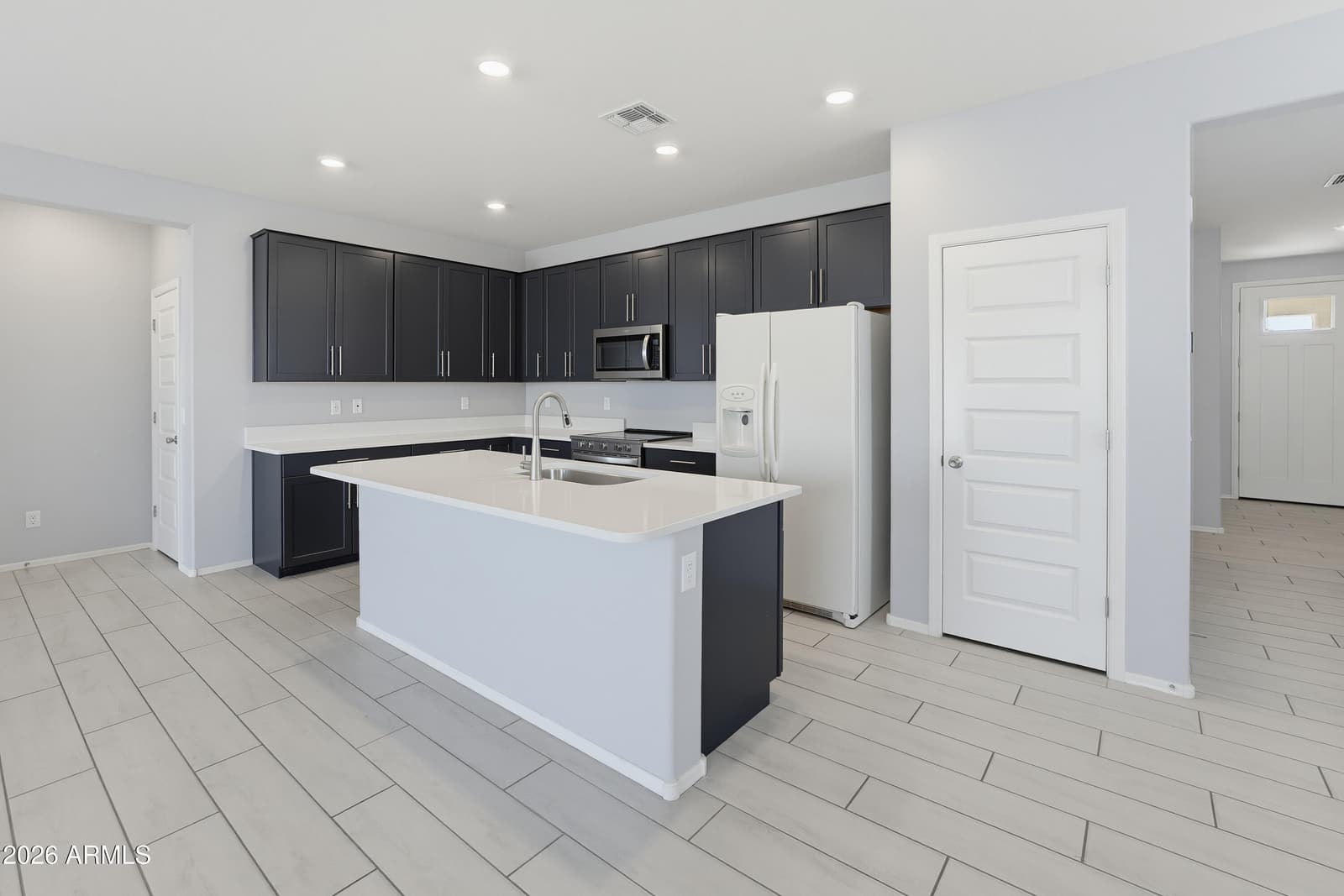 18400 E DONATO Drive, Gold Canyon, AZ 85118 — photo 13 of 41