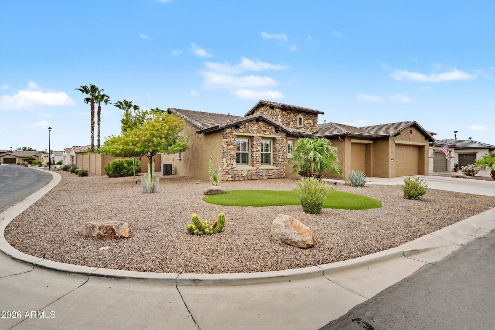 16759 W Cypress Street W, Goodyear, AZ 85395 — photo 6 of 70