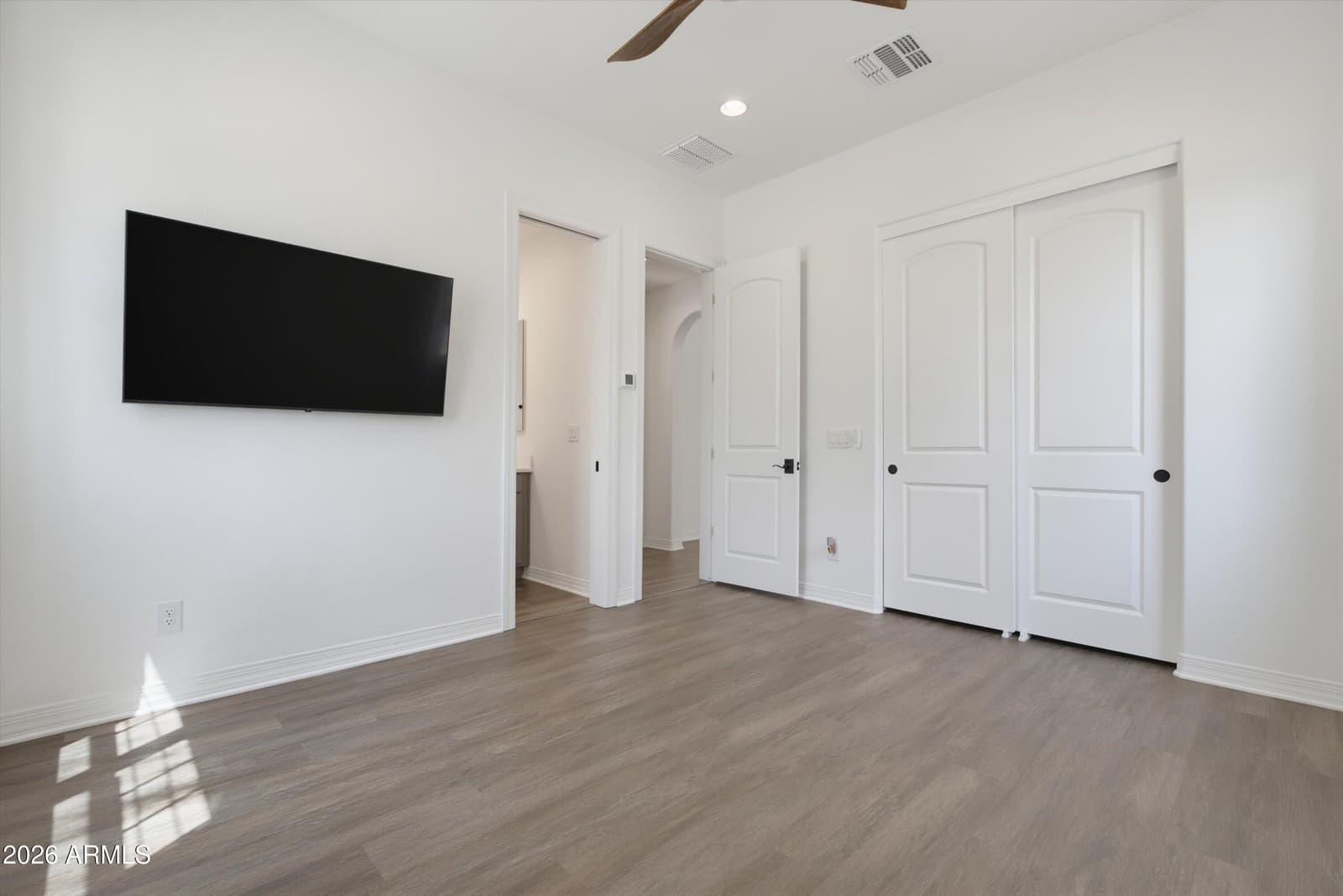 2024 W ANDALUSIAN Trail W, Phoenix, AZ 85085 — photo 38 of 95