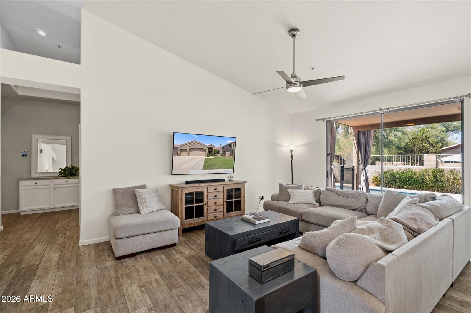10018 E KAREN Drive, Scottsdale, AZ 85260 — photo 4 of 25