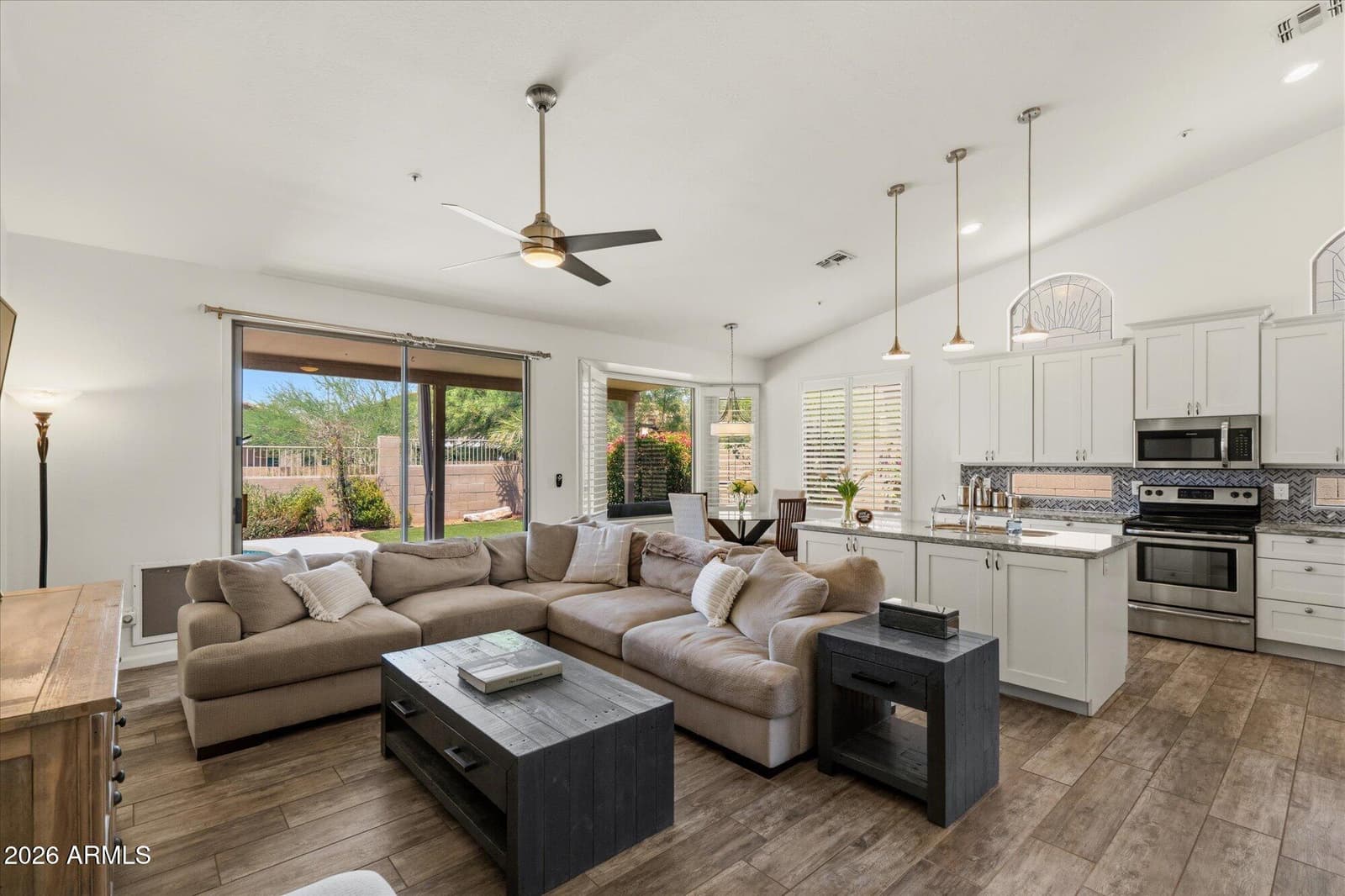 10018 E KAREN Drive, Scottsdale, AZ 85260 — photo 3 of 25