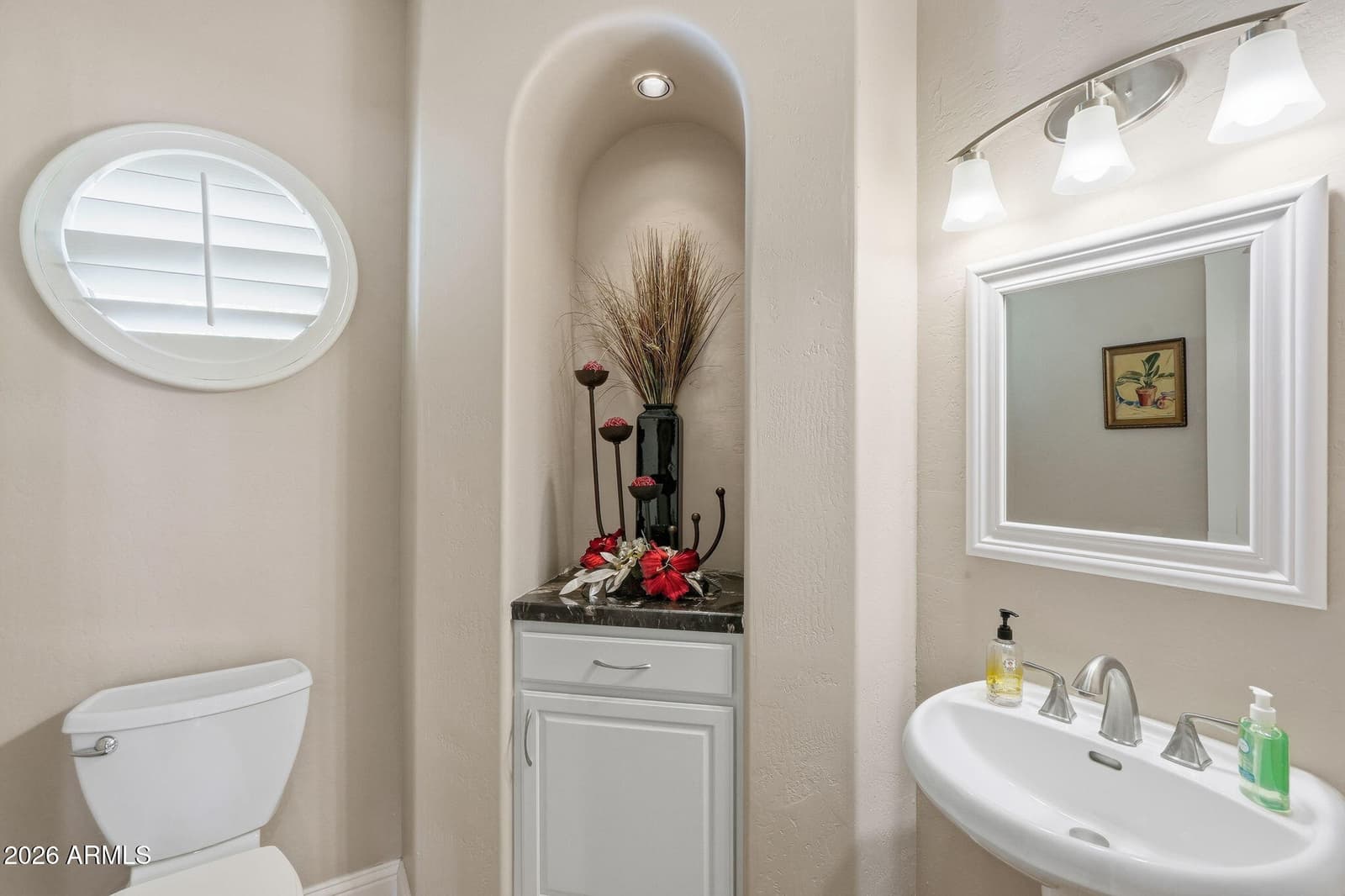 1116 W LAS PALMARITAS Drive, Phoenix, AZ 85021 — photo 34 of 48