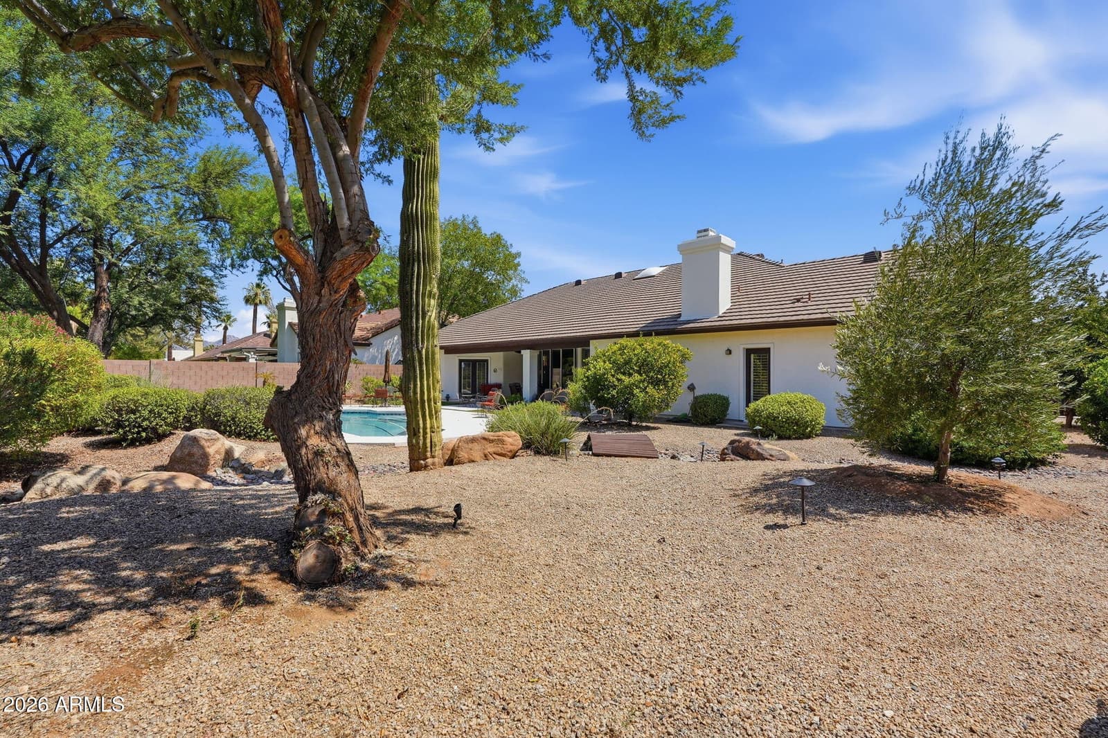 1116 W LAS PALMARITAS Drive, Phoenix, AZ 85021 — photo 41 of 48