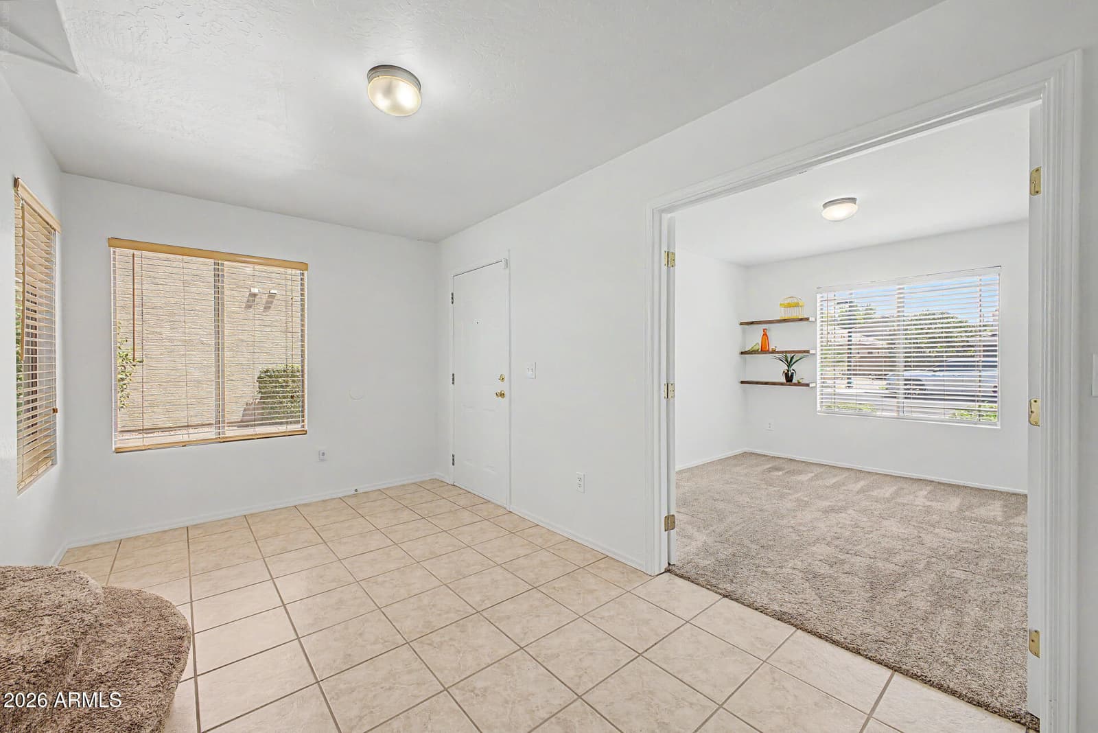494 W DOUGLAS Avenue, Gilbert, AZ 85233 — photo 6 of 34