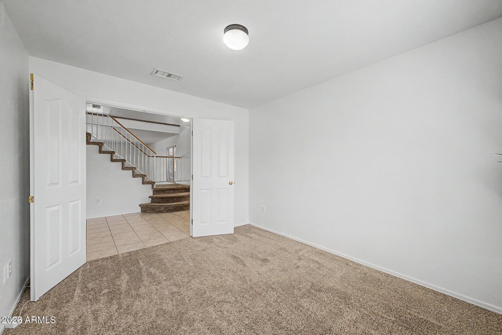 494 W DOUGLAS Avenue, Gilbert, AZ 85233 — photo 8 of 34