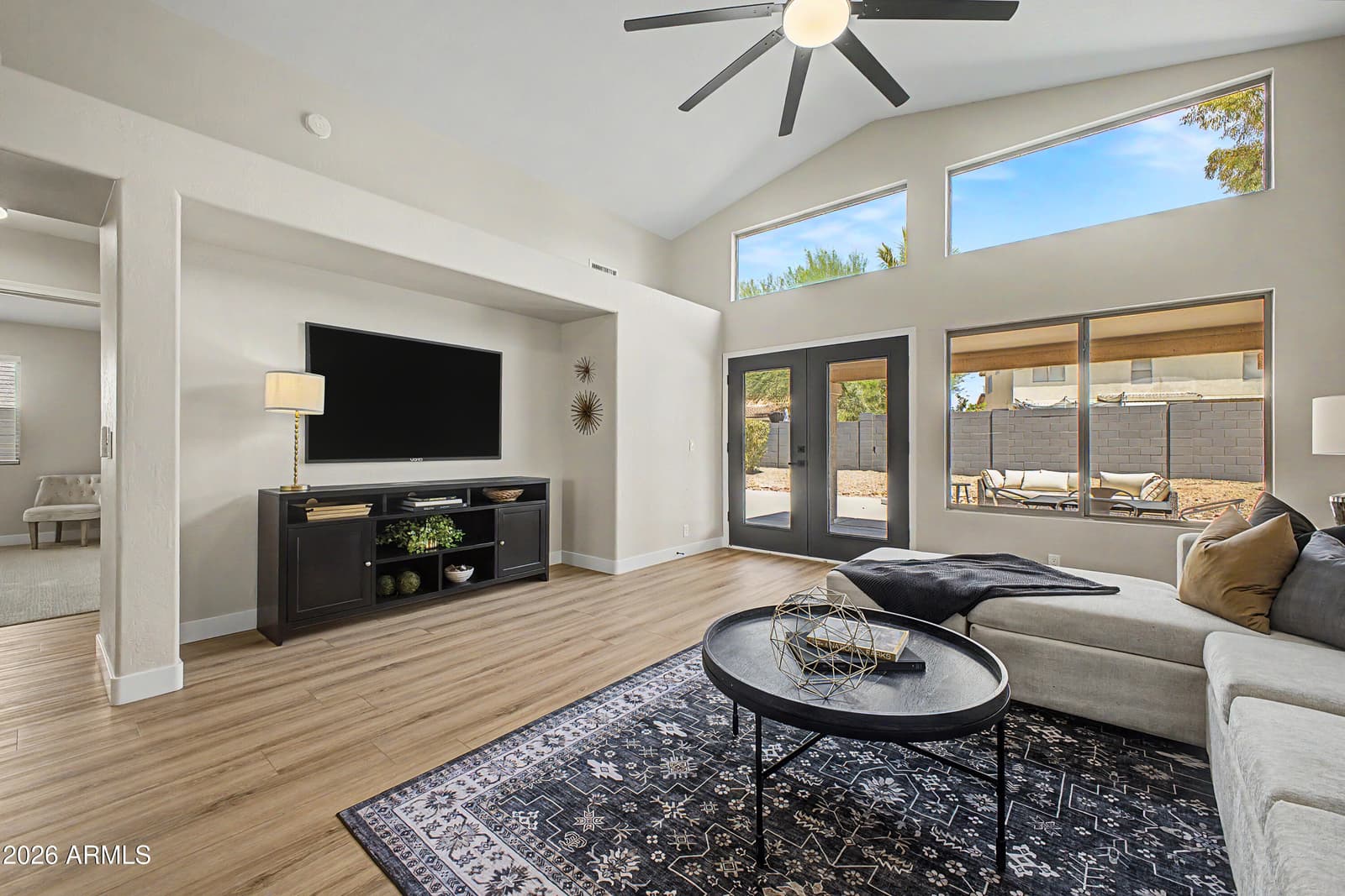 1812 E SAGEBRUSH Street, Gilbert, AZ 85296 — photo 5 of 51