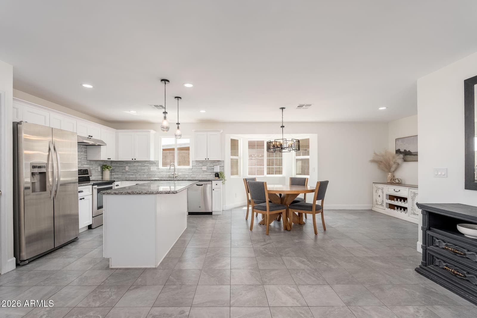 7238 W PALO VERDE Avenue, Peoria, AZ 85345 — photo 10 of 40