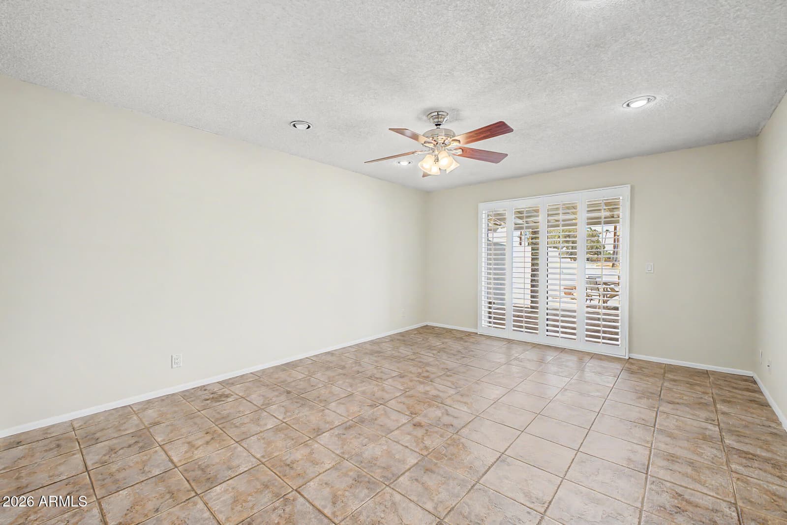 2073 E CAIRO Drive, Tempe, AZ 85282 — photo 13 of 28