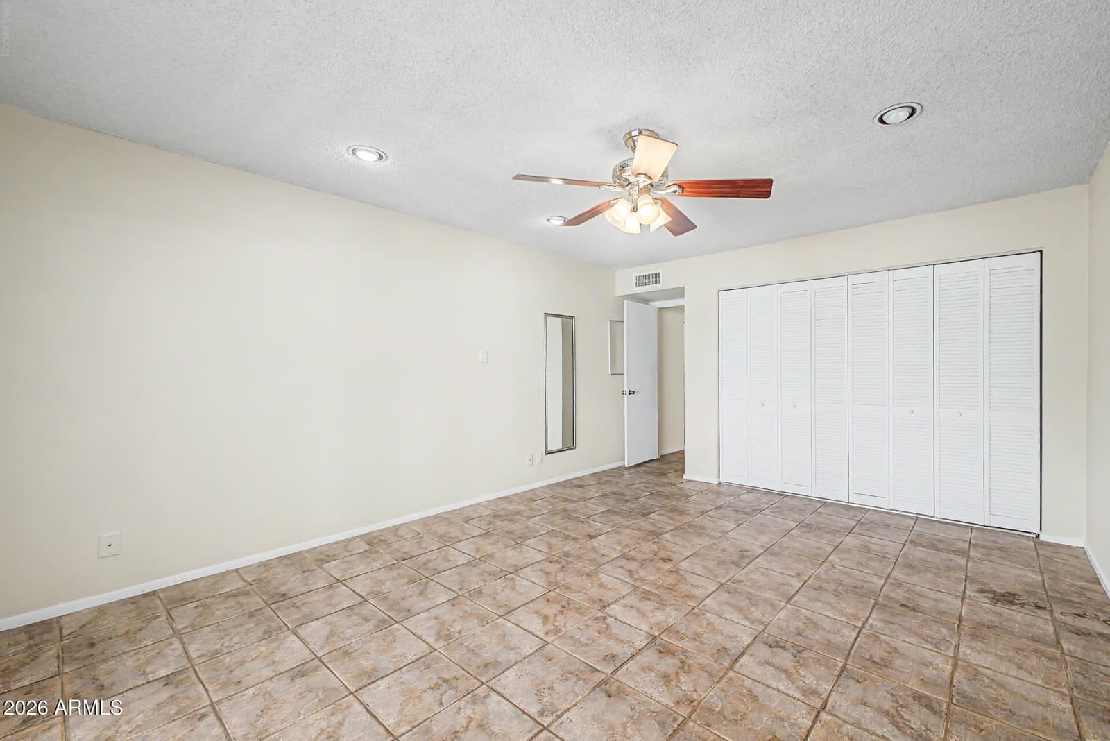 2073 E CAIRO Drive, Tempe, AZ 85282 — photo 15 of 28