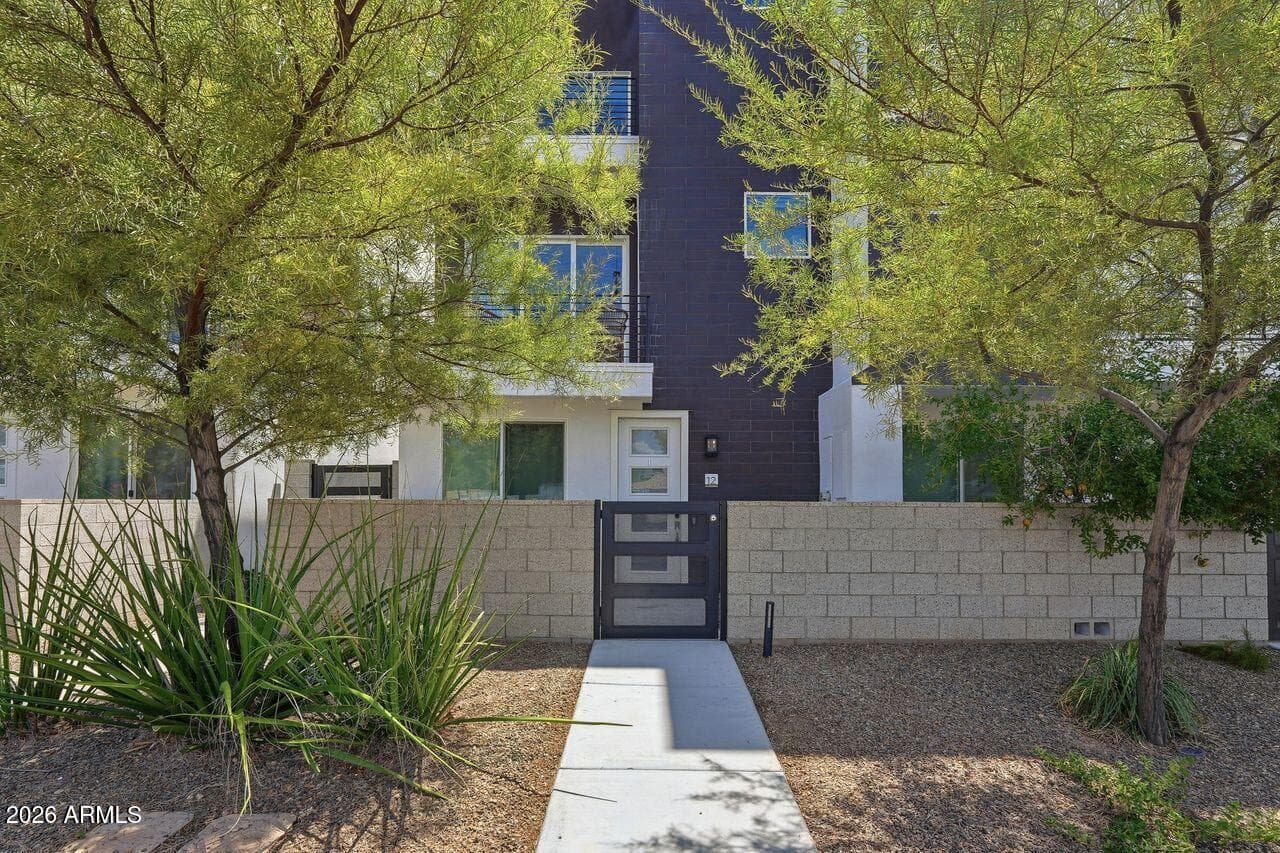 4444 N 25TH Street 12, Phoenix, AZ 85016 — photo 3 of 46