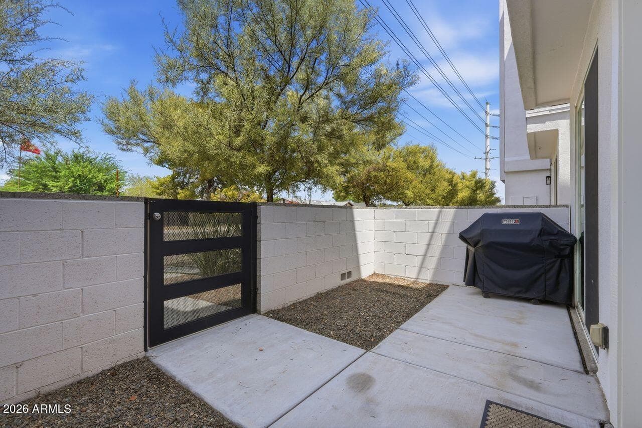 4444 N 25TH Street 12, Phoenix, AZ 85016 — photo 5 of 46