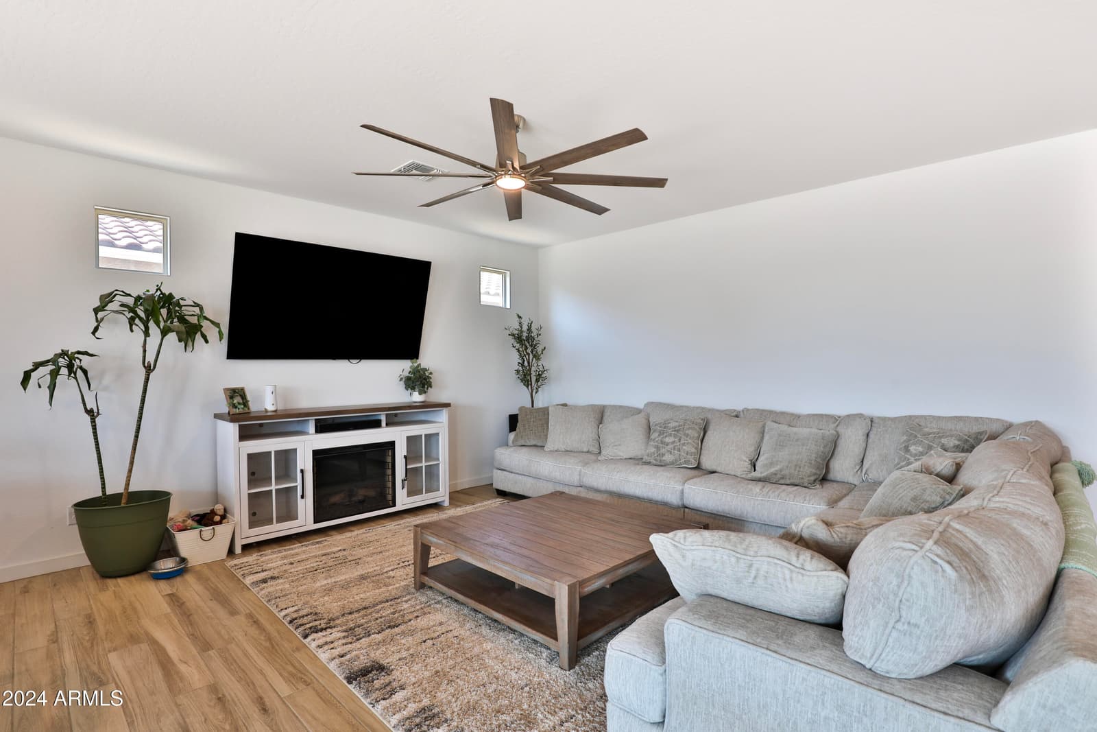 16873 W FETLOCK Trail, Surprise, AZ 85387 — photo 9 of 57