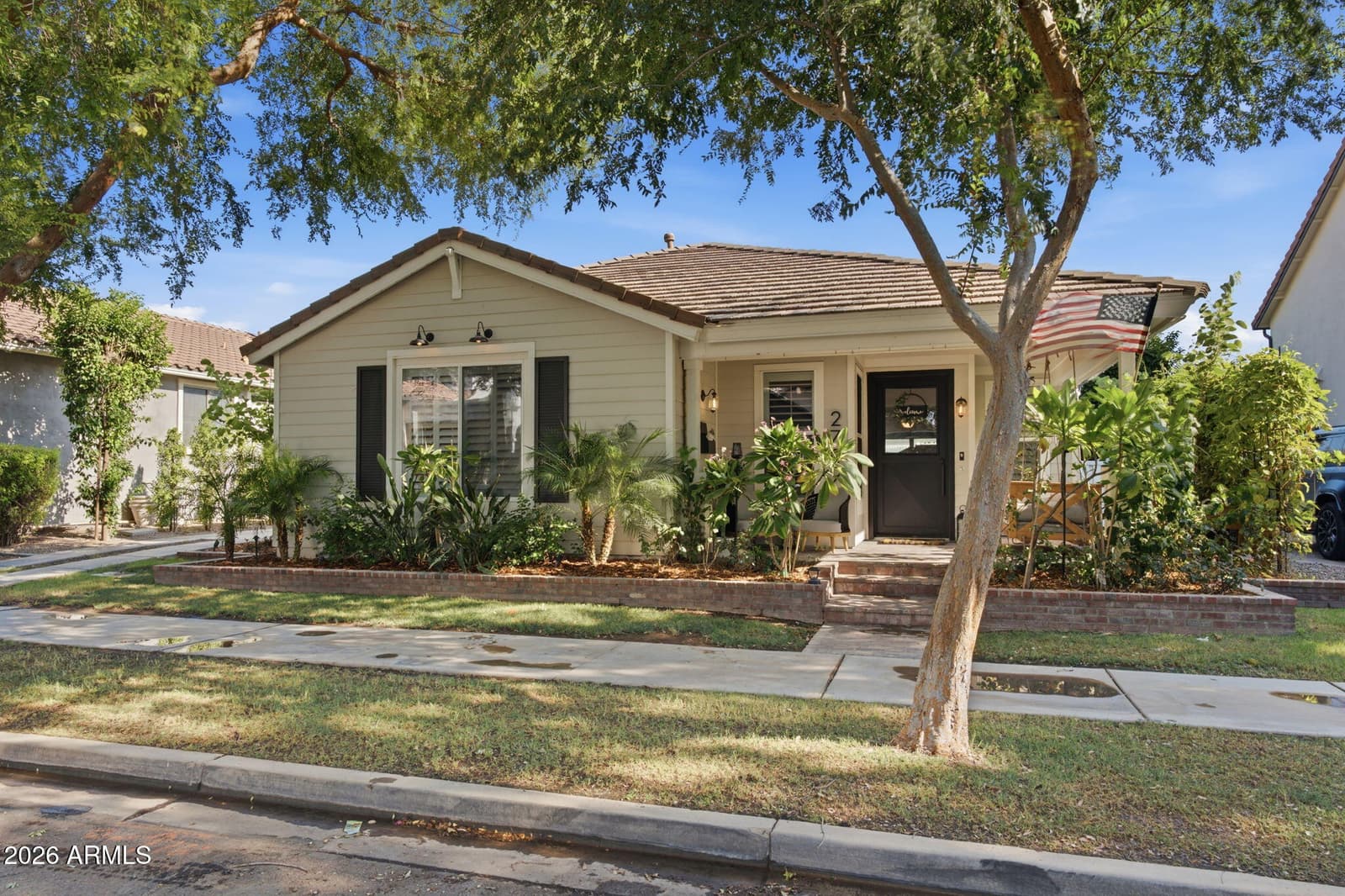 2709 E TAMARISK Street, Gilbert, AZ 85296 — photo 2 of 57
