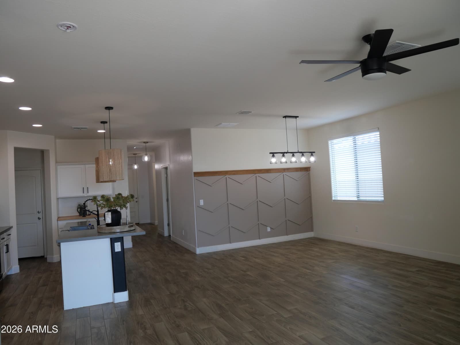 17639 W COUNTRY CLUB Terrace, Surprise, AZ 85387 — photo 6 of 33