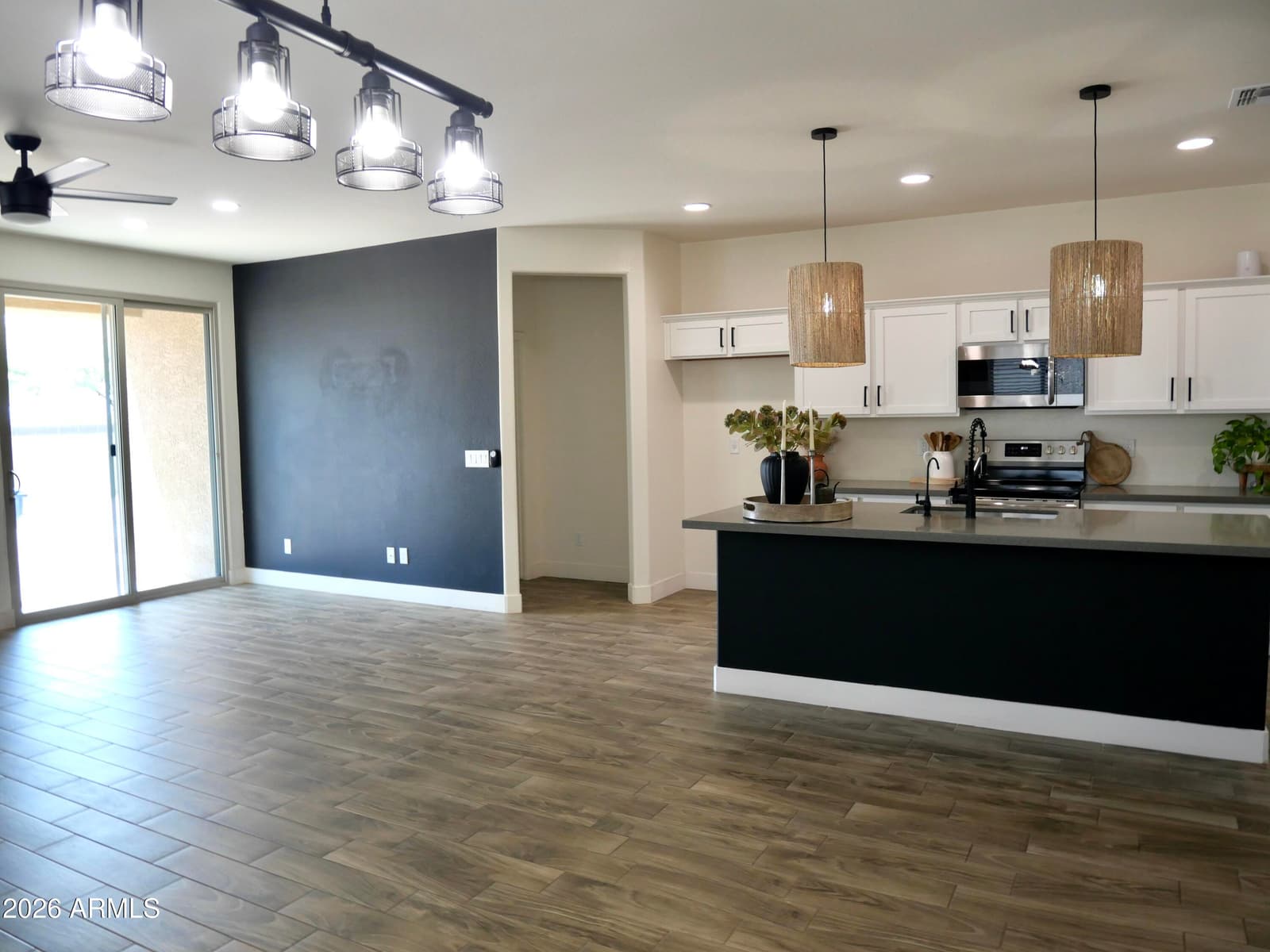 17639 W COUNTRY CLUB Terrace, Surprise, AZ 85387 — photo 9 of 33