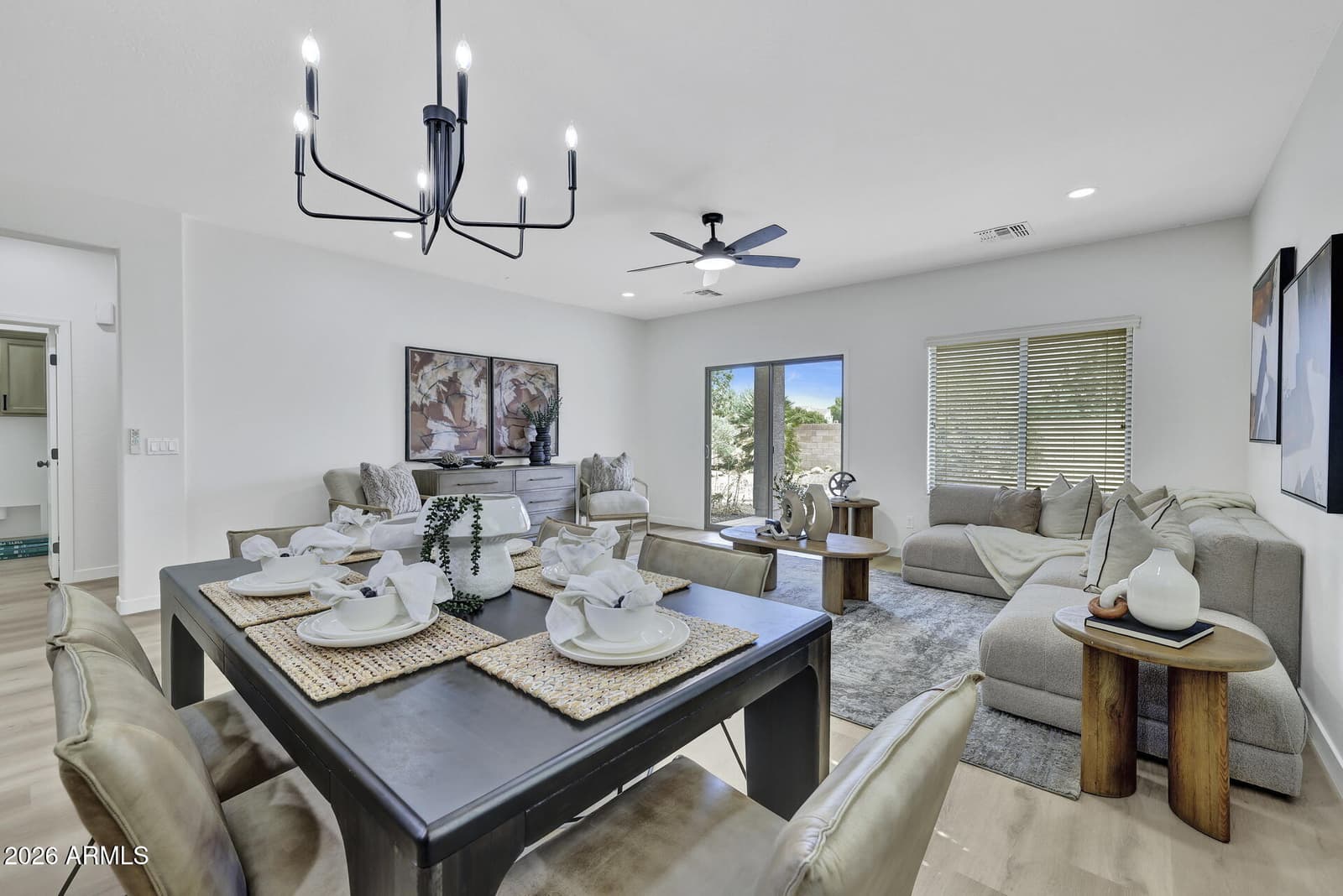 1152 W DESERT HOLLOW Drive, San Tan Valley, AZ 85143 — photo 9 of 44