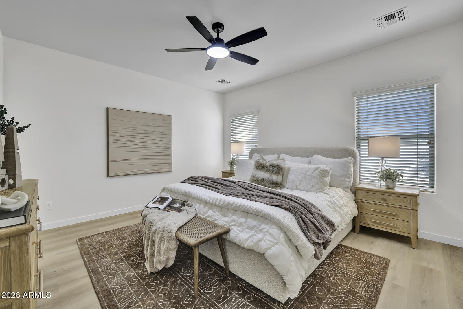 1152 W DESERT HOLLOW Drive, San Tan Valley, AZ 85143 — photo 14 of 44