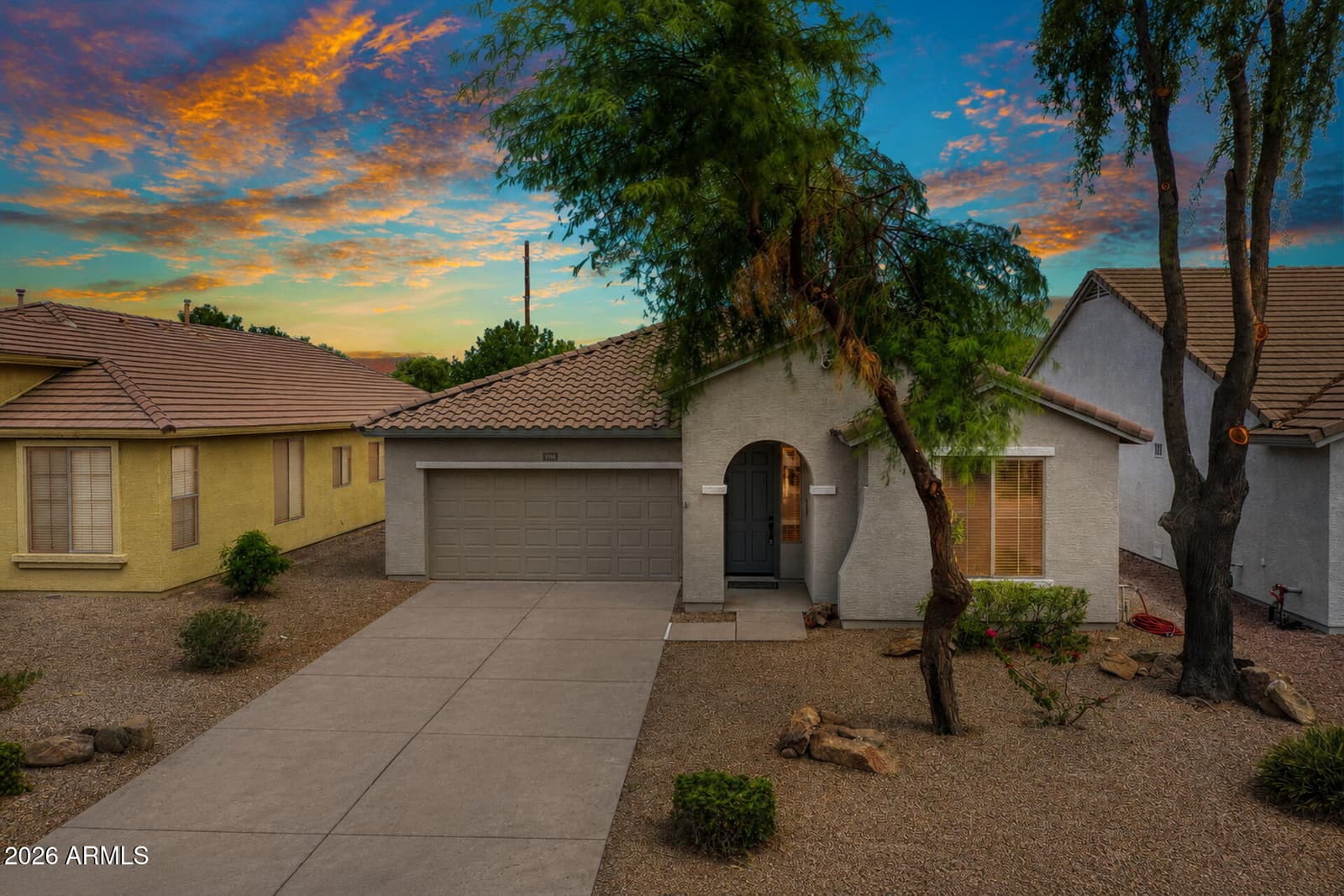1152 W DESERT HOLLOW Drive, San Tan Valley, AZ 85143 — photo 30 of 44