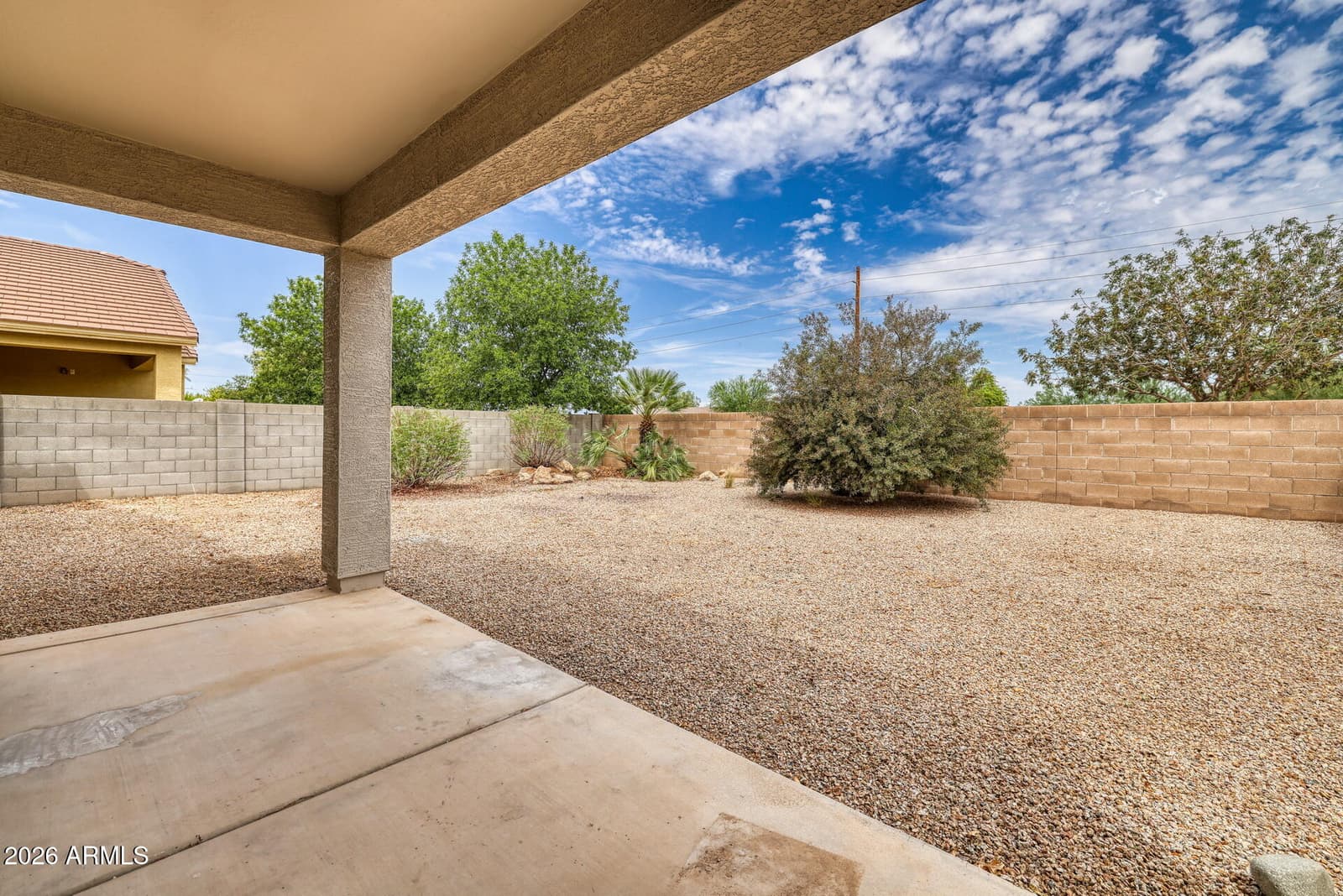 1152 W DESERT HOLLOW Drive, San Tan Valley, AZ 85143 — photo 26 of 44