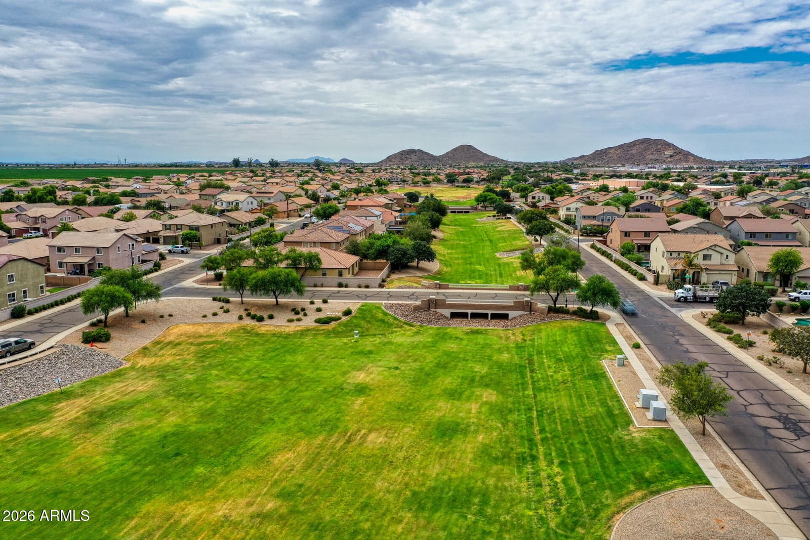 1152 W DESERT HOLLOW Drive, San Tan Valley, AZ 85143 — photo 43 of 44